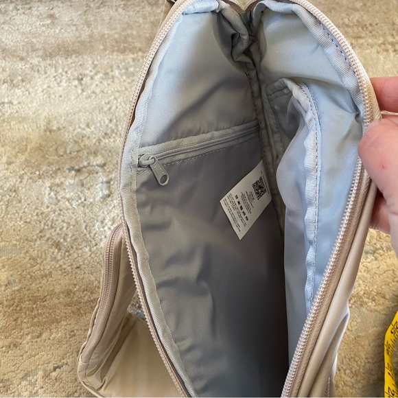 Puma NWT Evercat Myriad Slingback Light Beige Cross Body Back Pack Purse Unisex - Picture 9 of 12